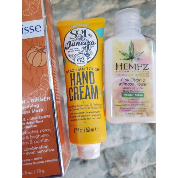 5 Beauty Lot Lotion & Skincare with Sol de Janeiro, Hempz, and more! - Picture 8 of 8